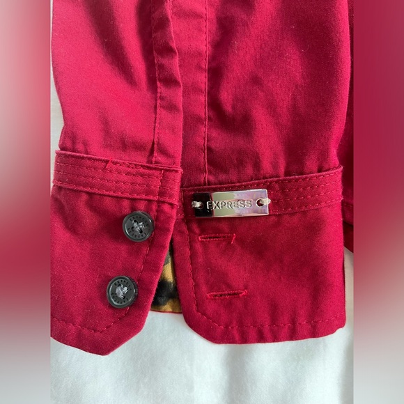 Express brand The Essential shirt, size Medium - Picture 2 of 6